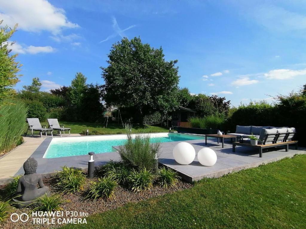 Le Clos Du Montys Louveigné Екстериор снимка
